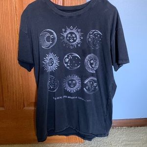 Hollister, grey oversized t shirt, distressed look, medium, slightly worn